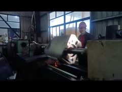 Ensemble de cylindres avant du disjoncteur hydraulique